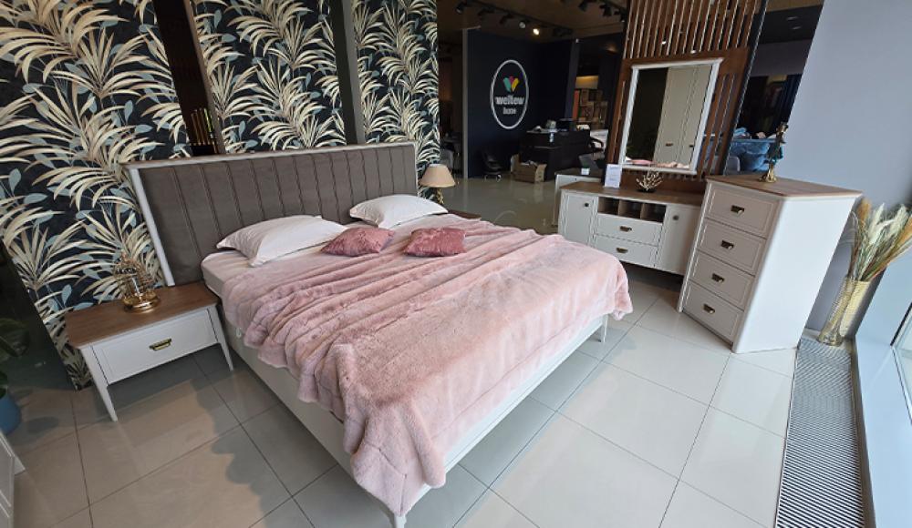 Мебельный салон LA STAR