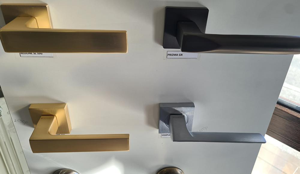 ДВЕРИ ИЗ МАССИВА