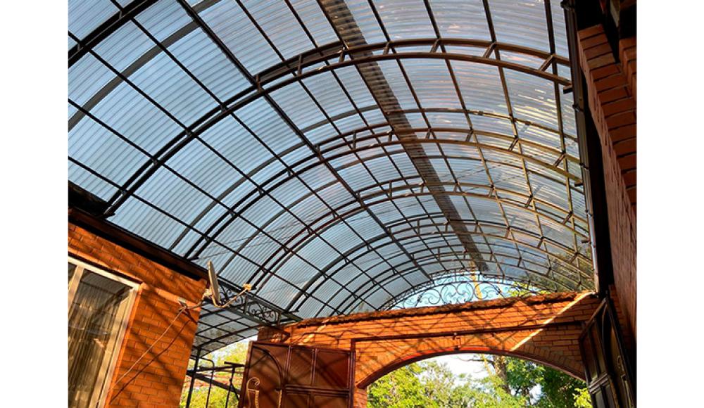 ИЗГОТОВЛЕНИЕ ВОРОТ, ПЕРИЛ, НАВЕСОВ, КОЗЫРЬКОВ