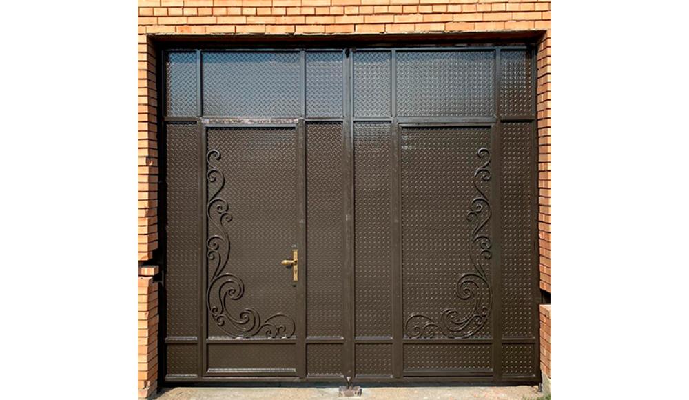 ИЗГОТОВЛЕНИЕ ВОРОТ, ПЕРИЛ, НАВЕСОВ, КОЗЫРЬКОВ