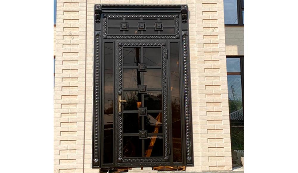 ИЗГОТОВЛЕНИЕ ВОРОТ, ПЕРИЛ, НАВЕСОВ, КОЗЫРЬКОВ