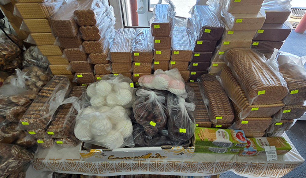 КОРОЛЕВСТВО ВЫПЕЧКИ оптово-розничный магазин выпечки и печенья